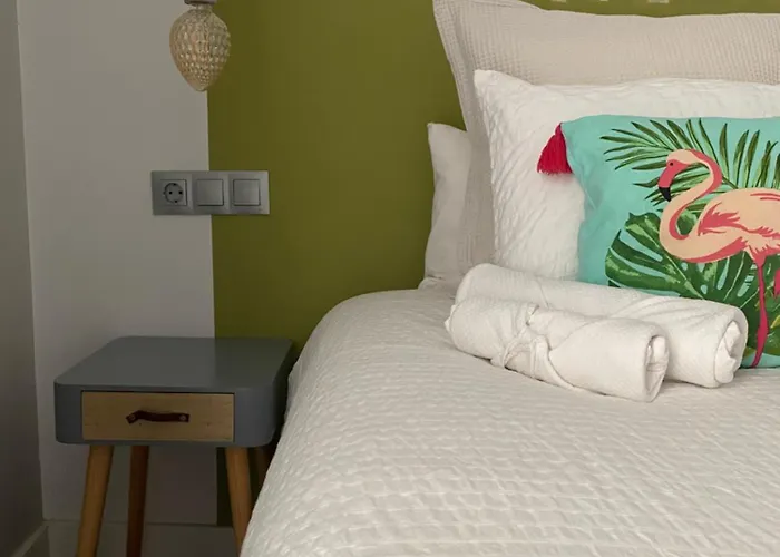 Apartamento Charito 18 *